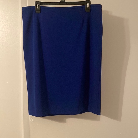 Calvin Klein Dresses & Skirts - CALVIN KLEIN BLUE SKIRT